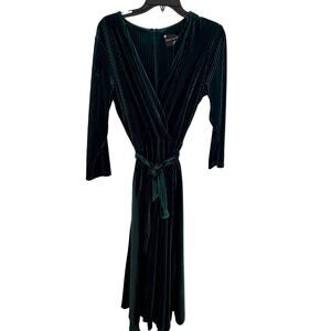 Maison Tara Faux Wrap Midi Dress Womens Sz 12 Green Velvet Holidays Whimsigoth